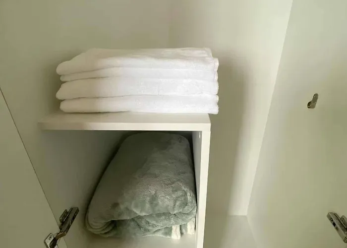 Airport Base Trips Getaways 3pax Balcony 6g Manila