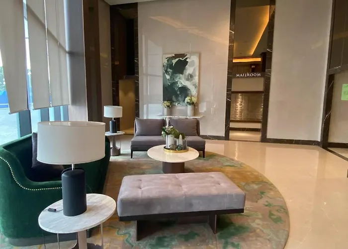 Airport Base Trips Getaways 3pax Balcony 6g