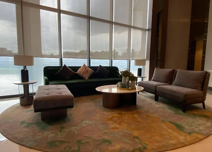 Airport Base Trips Getaways 3pax Balcony 6g Holiday home Manila